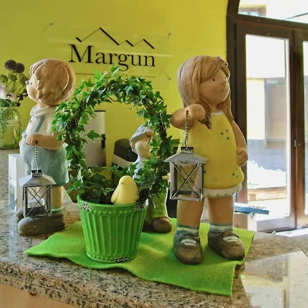 Apartment Residenza Chesa Margun 59-3 By Interhome Surlej
